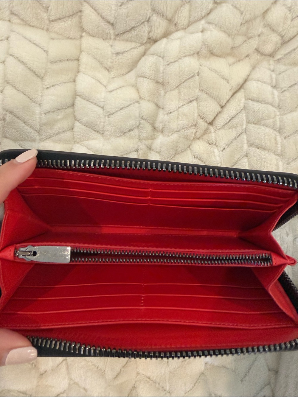 Christian Louboutin Panettone Spiked Leather Wallet NEW + COA - Picture 3 of 8